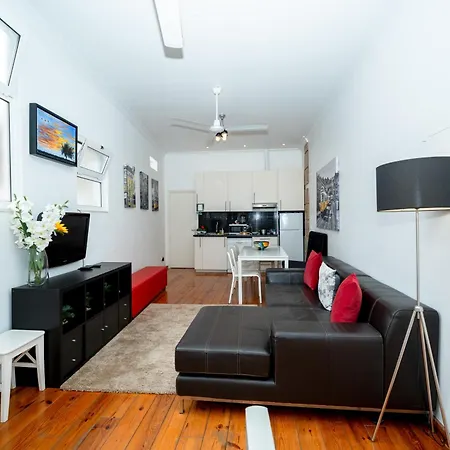 Apartamento Spacious 3-bedroom Triplex With Terrace In Lisboa