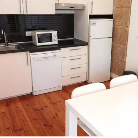 アパート Palma Triplex 3 Bedroom With 3 Bathrooms リスボン