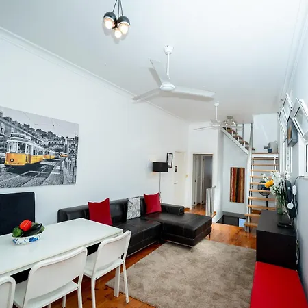 Spacious 3-bedroom 3 Doblebed 1 Sofabed 2 Bathroom Triplex With Terrace In Lejlighed