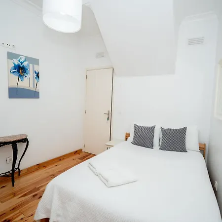 Spacious 3-bedroom Triplex With Terrace In 公寓 Lisboa